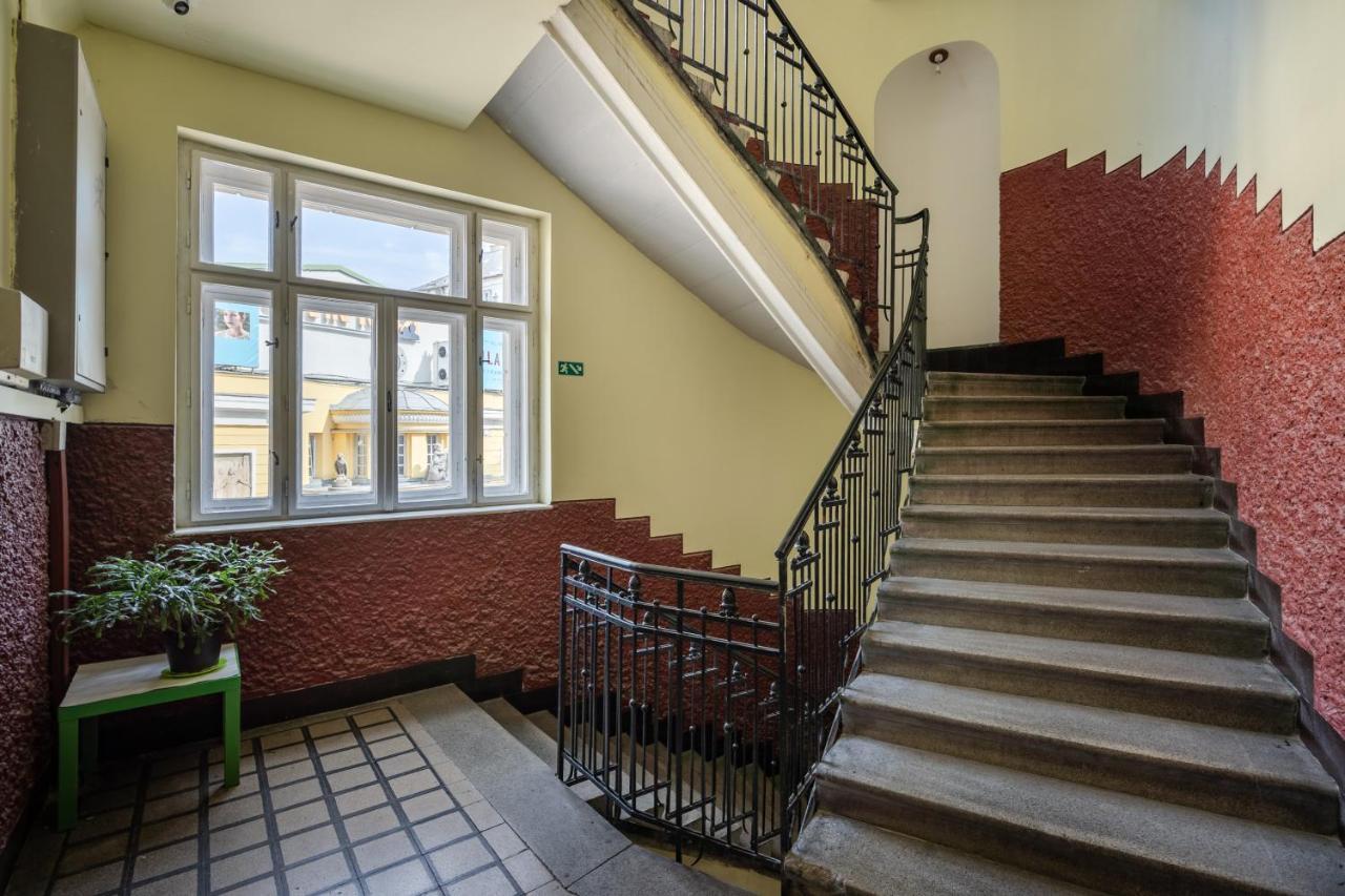 Cascade Corvin Apartment ブダペスト エクステリア 写真