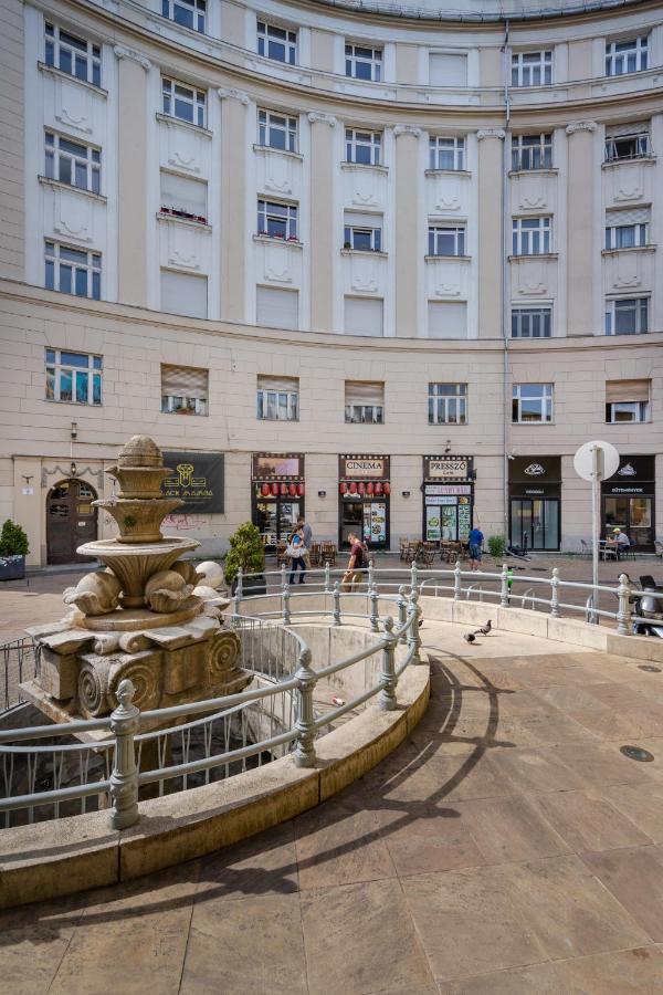 Cascade Corvin Apartment ブダペスト エクステリア 写真